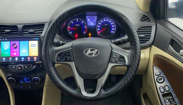 2016 Hyundai Verna 1.6 CRDI SX, Diesel, Manual, 1,18,607 km, Steering Wheel Close Up