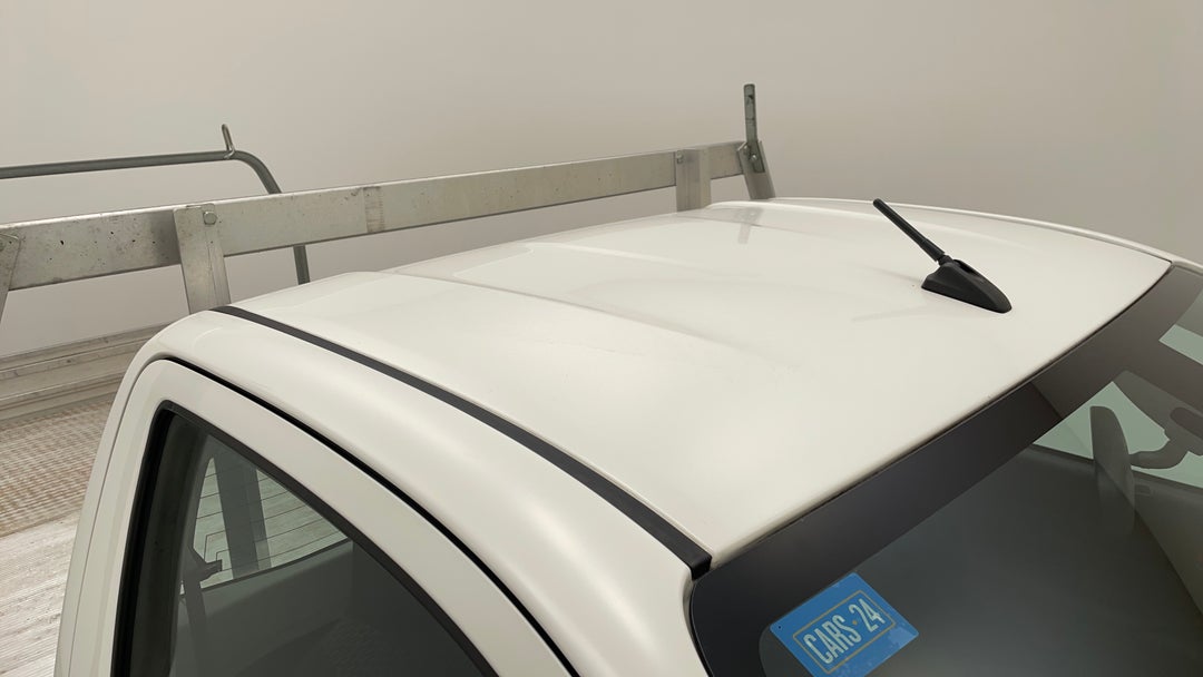 Roof/Sunroof View