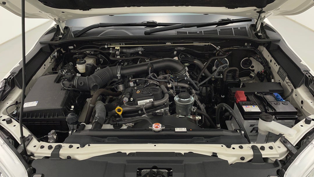 Open Bonnet (Engine)
