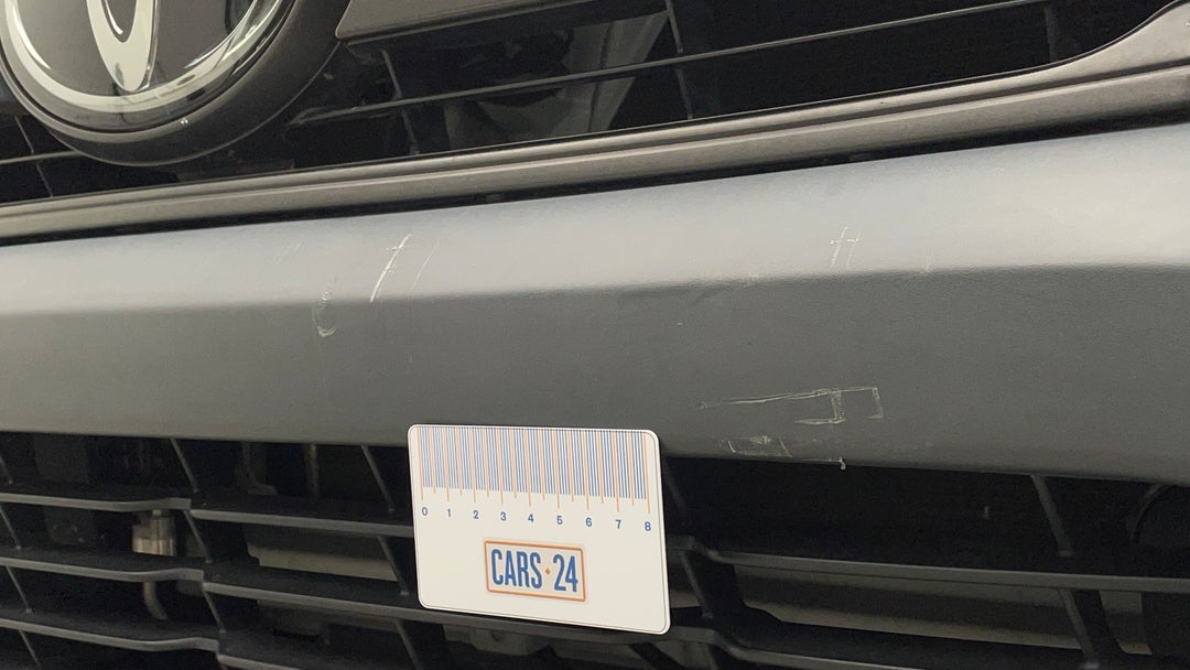Bumper Front Scratch