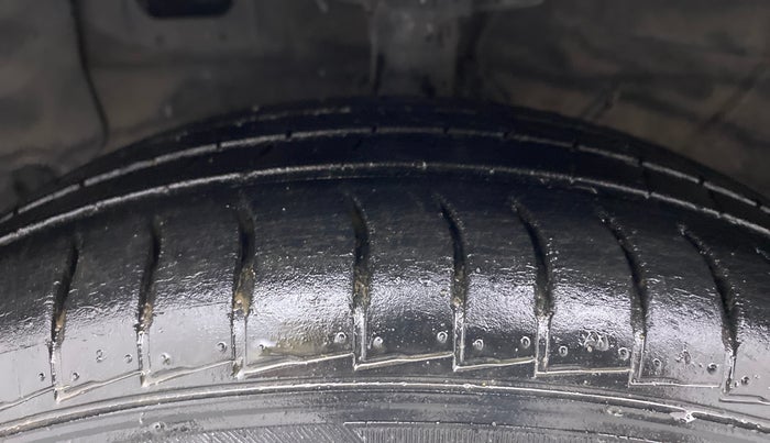 2018 Hyundai NEW SANTRO SPORTZ MT, Petrol, Manual, 20,401 km, Left Front Tyre Tread