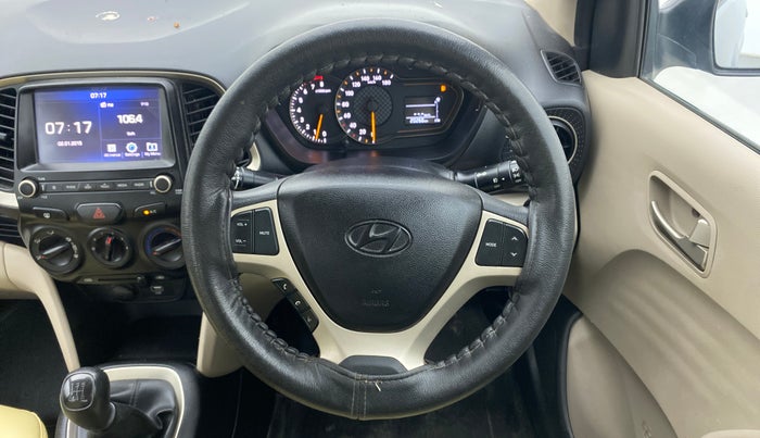 2018 Hyundai NEW SANTRO SPORTZ MT, Petrol, Manual, 20,401 km, Steering Wheel Close Up