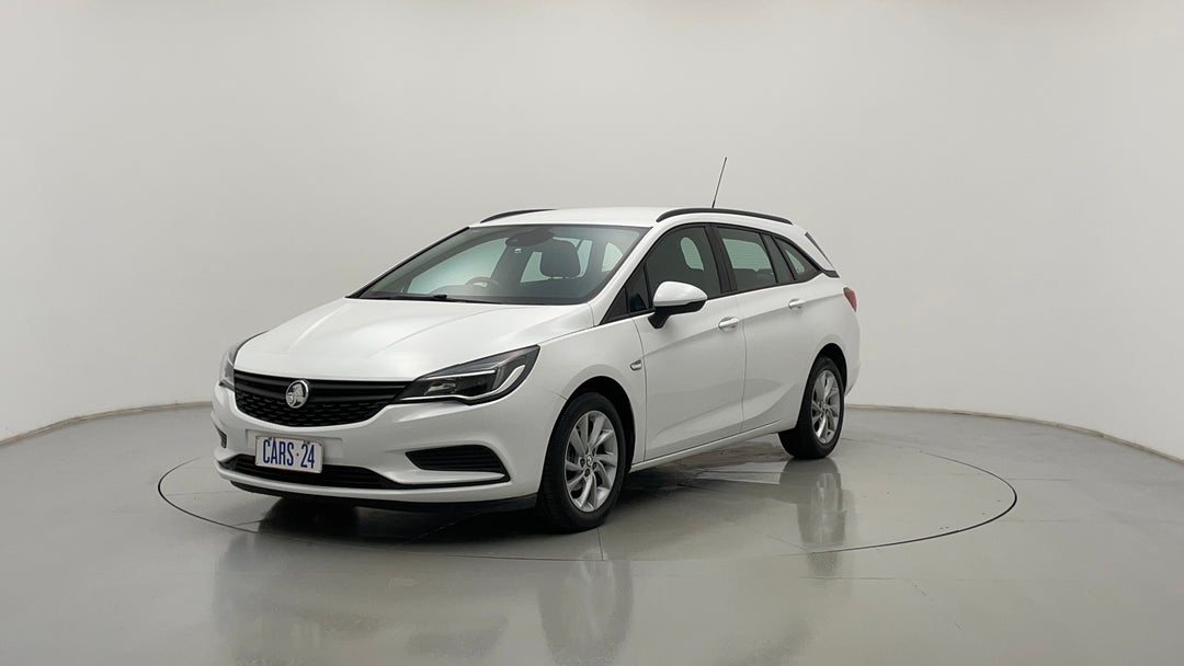 Left Front Diagonal (45- Degree) View