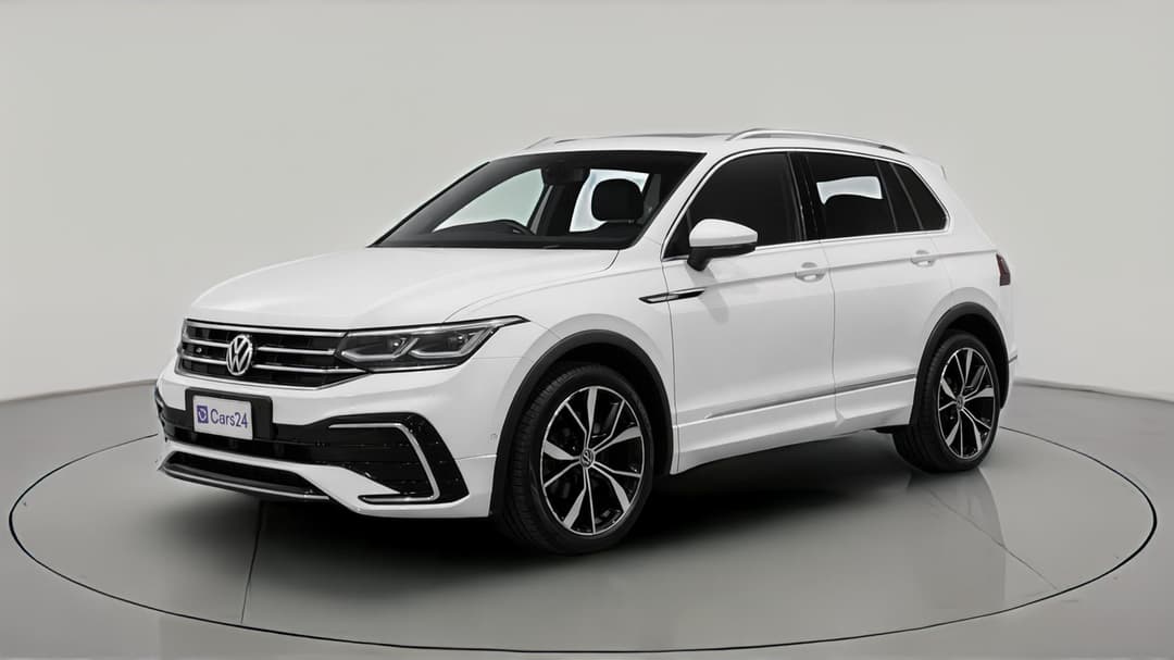 2021 Volkswagen Tiguan 162tsi R-line, Automatic, 68398 km, Left Front Diagonal (45- Degree) View