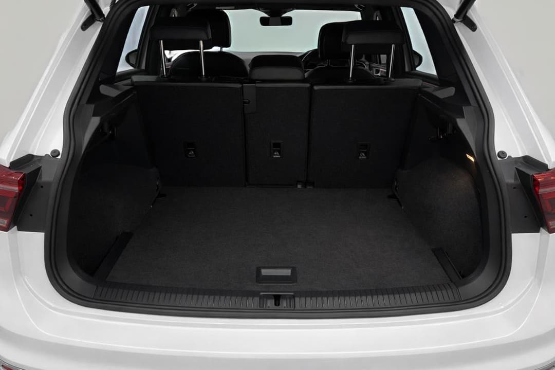 2021 Volkswagen Tiguan 162tsi R-line, Automatic, 68398 km, Boot Inside View