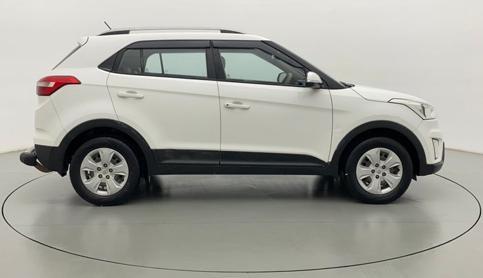 2016 Hyundai Creta 1.6 S, Petrol, Manual, 70,709 km, Right Side View