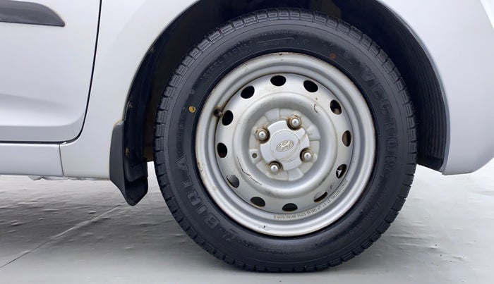 2017 Hyundai Eon ERA PLUS, Petrol, Manual, 51,477 km, Right Front Wheel