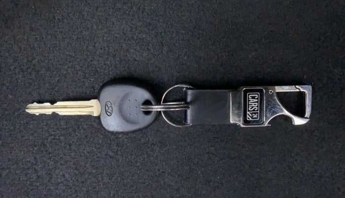 2017 Hyundai Eon ERA PLUS, Petrol, Manual, 51,477 km, Key Close Up