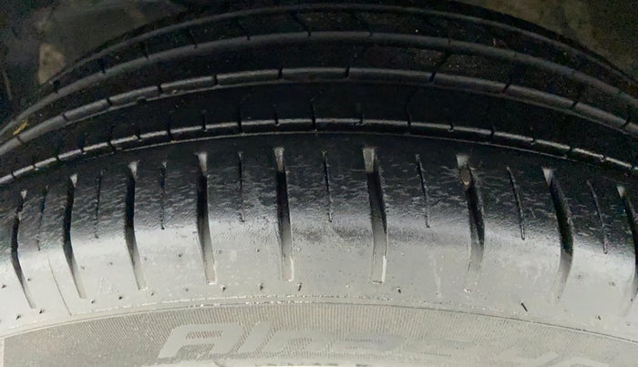 2018 Maruti Baleno ZETA 1.2 K12, Petrol, Manual, 10,616 km, Left Front Tyre Tread