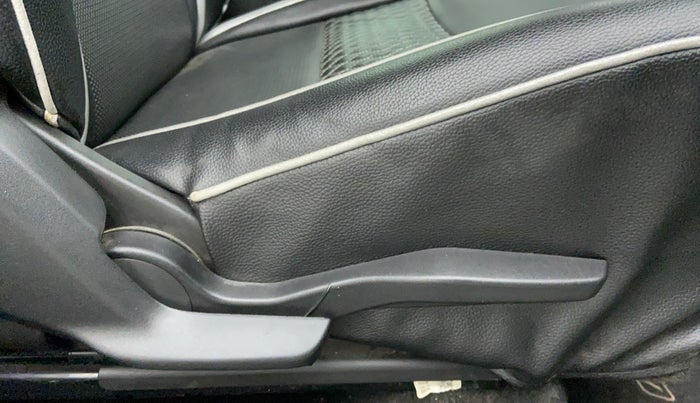 2018 Maruti Baleno ZETA 1.2 K12, Petrol, Manual, 10,616 km, Driver Side Adjustment Panel