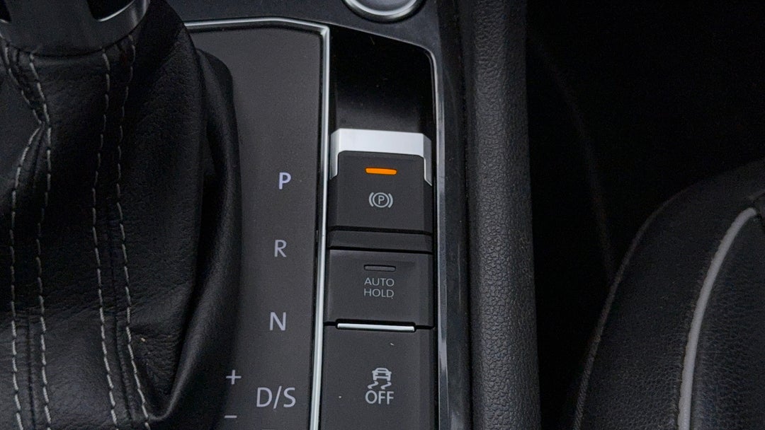 2018 Volkswagen Tiguan Allspace 162 Tsi Highline, Automatic, 124066 km, Handbrake