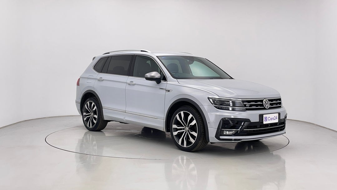 2018 Volkswagen Tiguan Allspace 162 Tsi Highline, Automatic, 124066 km, Right Front Diagonal (45- Degree) View