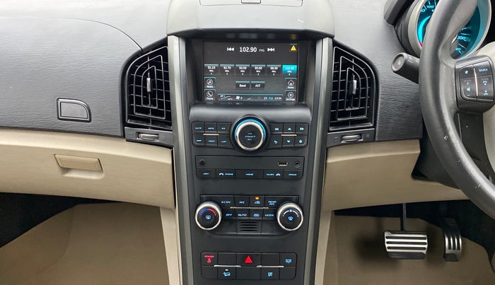 2018 Mahindra XUV500 W10 AT, Diesel, Automatic, 75,889 km, Air Conditioner