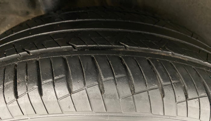 2019 Hyundai Verna 1.6 SX VTVT, Petrol, Manual, 13,976 km, Left Rear Tyre Tread