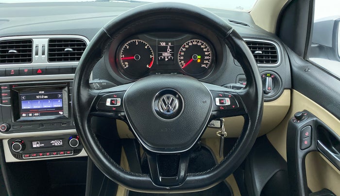 2017 Volkswagen Ameo HIGHLINE DSG 1.5 DIESEL , Diesel, Automatic, 64,080 km, Steering Wheel Close Up