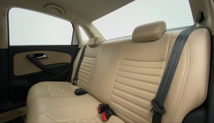 2017 Volkswagen Ameo HIGHLINE DSG 1.5 DIESEL , Diesel, Automatic, 64,080 km, Right Side Rear Door Cabin