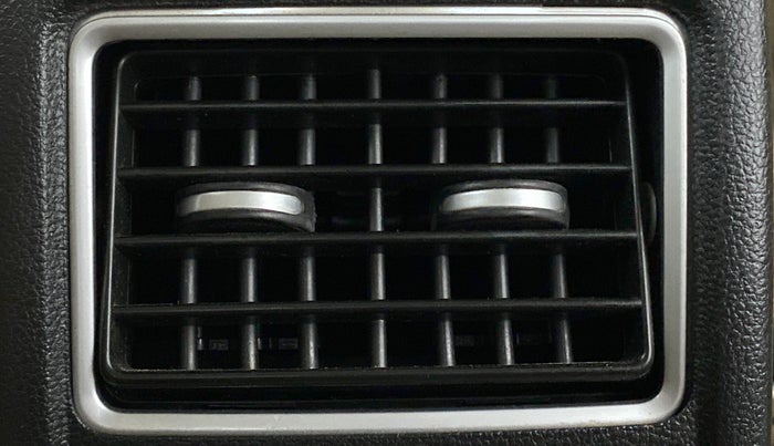 2017 Volkswagen Ameo HIGHLINE DSG 1.5 DIESEL , Diesel, Automatic, 64,080 km, Rear AC Vents