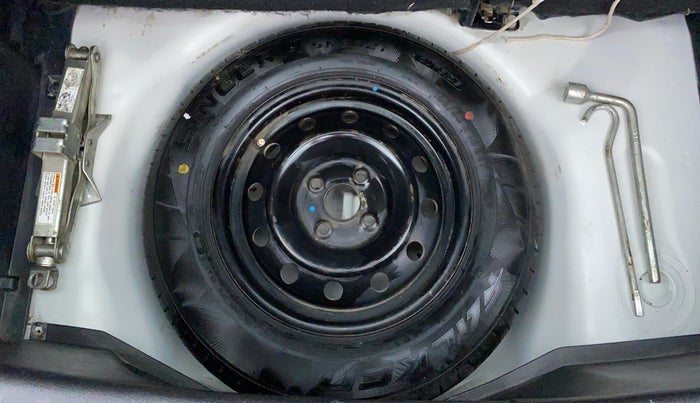 2015 Maruti Swift VDI ABS, Diesel, Manual, 1,21,151 km, Spare Tyre