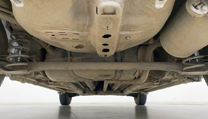 2015 Maruti Swift VDI ABS, Diesel, Manual, 1,21,151 km, Rear Underbody