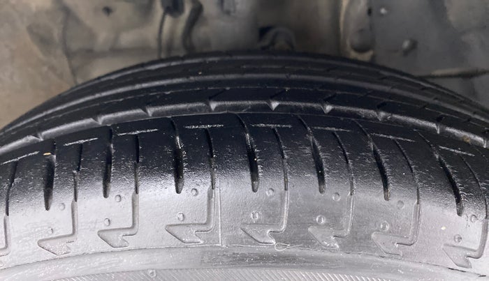 2014 Honda City SV MT PETROL, Petrol, Manual, 71,150 km, Right Front Tyre Tread