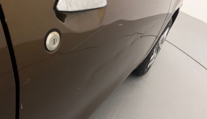 2019 Datsun Go Plus A(O), Petrol, Manual, 71,413 km, Driver-side door - Slightly dented