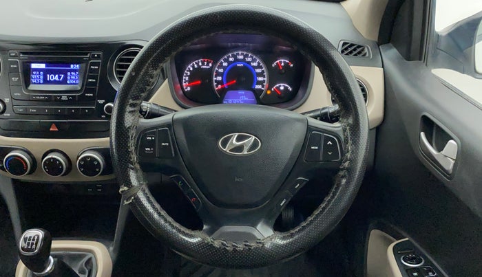2016 Hyundai Grand i10 SPORTZ 1.2 KAPPA VTVT, CNG, Manual, 1,01,246 km, Steering Wheel Close Up