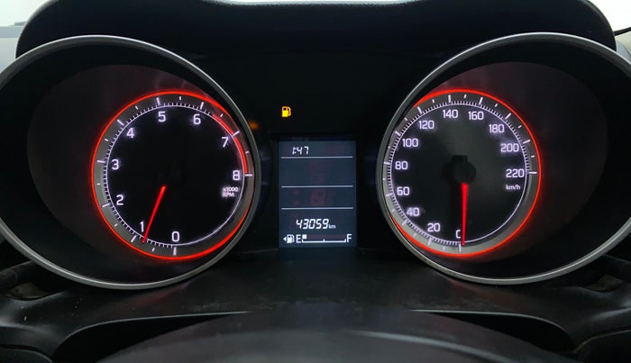 2019 Maruti Swift VXI D, Petrol, Manual, 43,133 km, Odometer Image