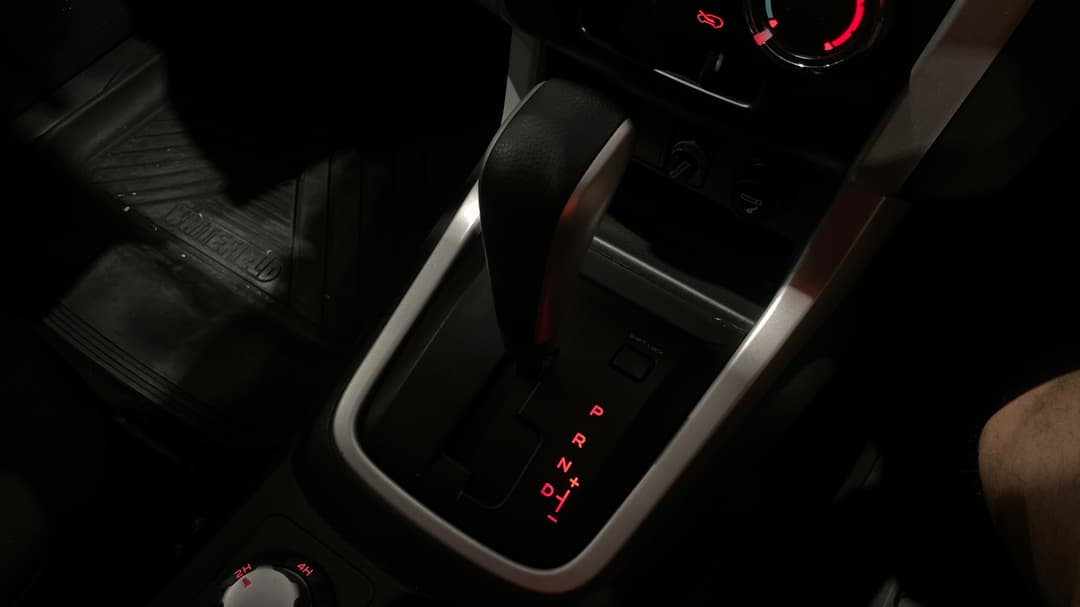 2018 Isuzu D-MAX Ls-m Hi-ride (4x4), Automatic, 75088 km, Gear Lever 
