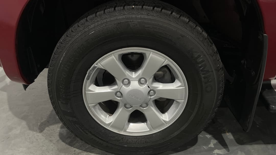 2018 Isuzu D-MAX Ls-m Hi-ride (4x4), Automatic, 75088 km, Left Front Wheel