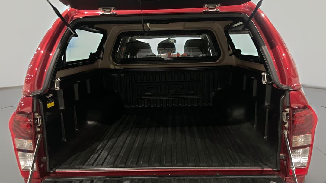 2018 Isuzu D-MAX Ls-m Hi-ride (4x4), Automatic, 75088 km, Boot Inside View