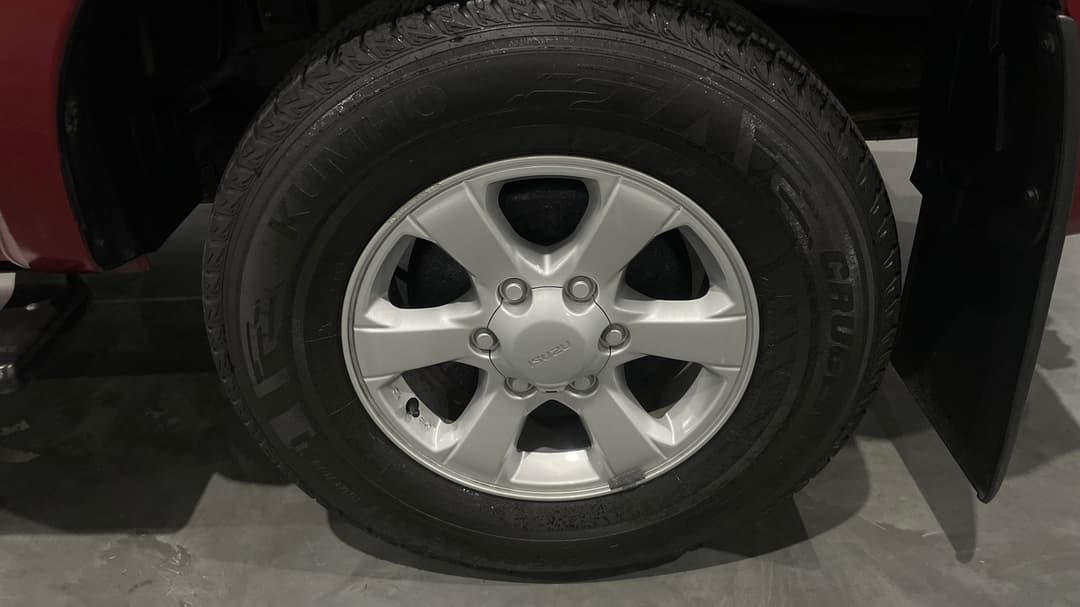 2018 Isuzu D-MAX Ls-m Hi-ride (4x4), Automatic, 75088 km, Left Rear Wheel