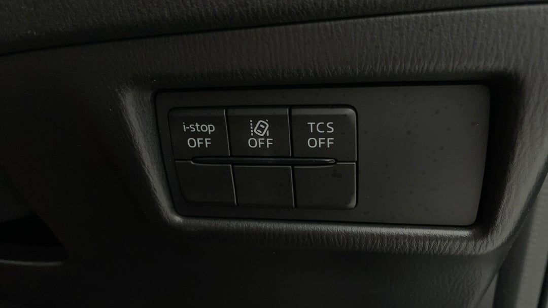 2022 Mazda CX-5 Maxx (FWD), Automatic, 71749 km, Utility Switches/Buttons