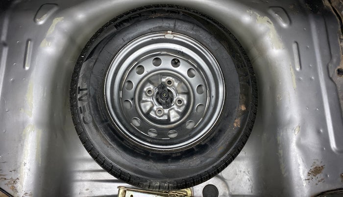 2014 Hyundai Eon D LITE PLUS, Petrol, Manual, 24,511 km, Spare Tyre