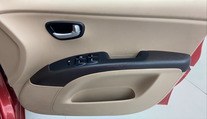 2010 Hyundai i10 SPORTZ 1.2, Petrol, Manual, 49,109 km, Driver Side Door Panels Controls