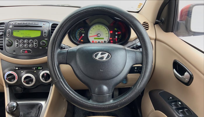 2010 Hyundai i10 SPORTZ 1.2, Petrol, Manual, 49,109 km, Steering Wheel Close-up
