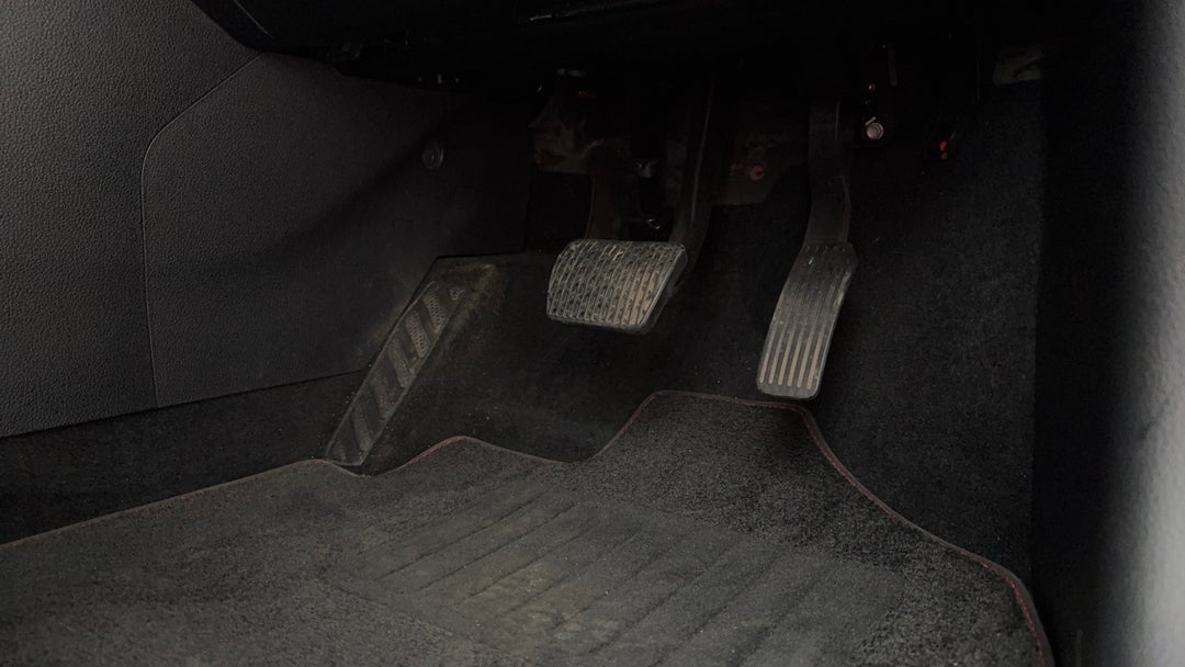 2022 MG HS Vibe, Automatic, 17834 km, Pedals and Footmat