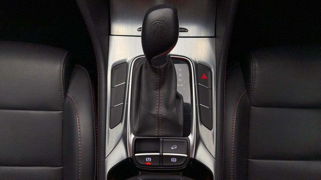 2022 MG HS Vibe, Automatic, 17834 km, Gear Lever 