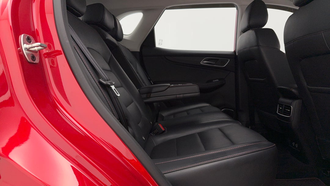 2022 MG HS Vibe, Automatic, 17834 km, Right Side Rear Door Cabin View