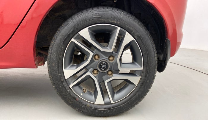 2019 Tata Tiago XZ+ 1.2 Revotron, Petrol, Manual, 36,760 km, Left Rear Wheel