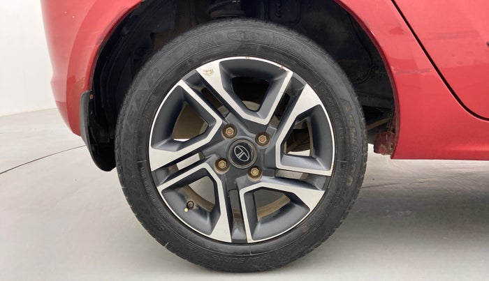 2019 Tata Tiago XZ+ 1.2 Revotron, Petrol, Manual, 36,760 km, Right Rear Wheel