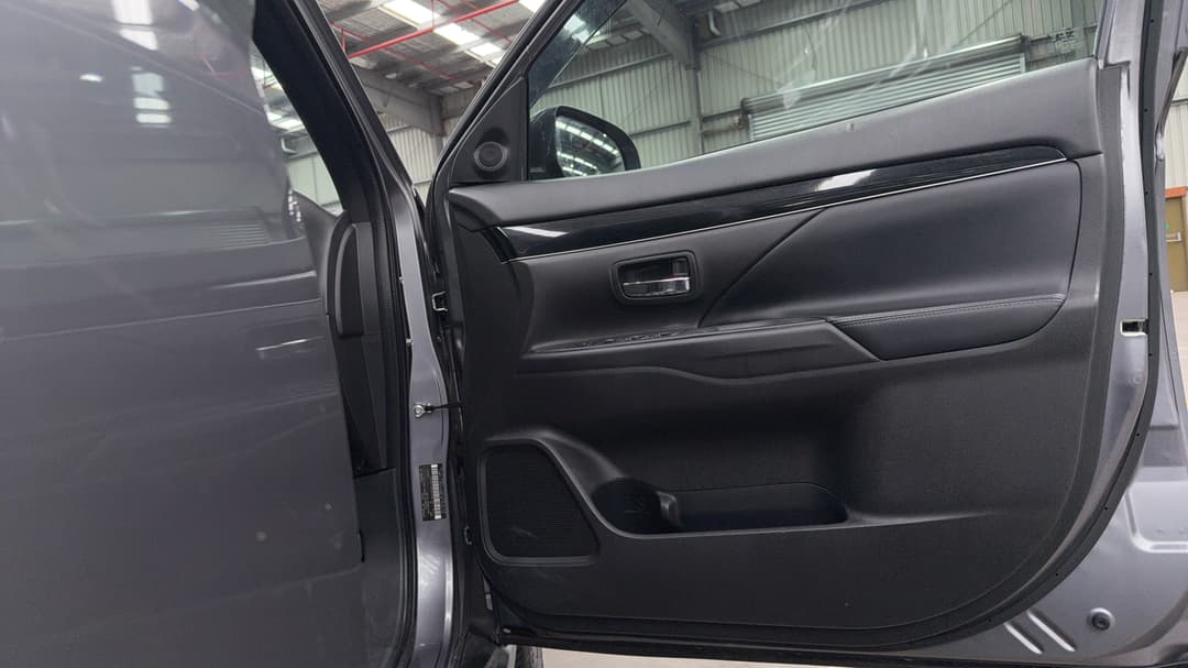 2018 Mitsubishi Outlander Black Edition 7 Seat (2WD), Automatic, 116580 km, Speaker View