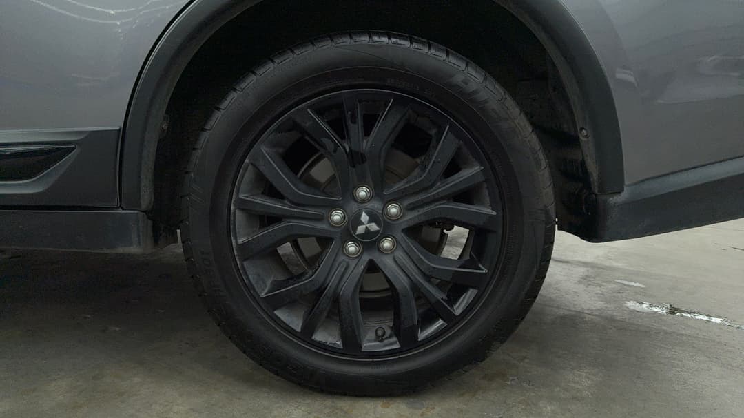 2018 Mitsubishi Outlander Black Edition 7 Seat (2WD), Automatic, 116580 km, Left Rear Wheel