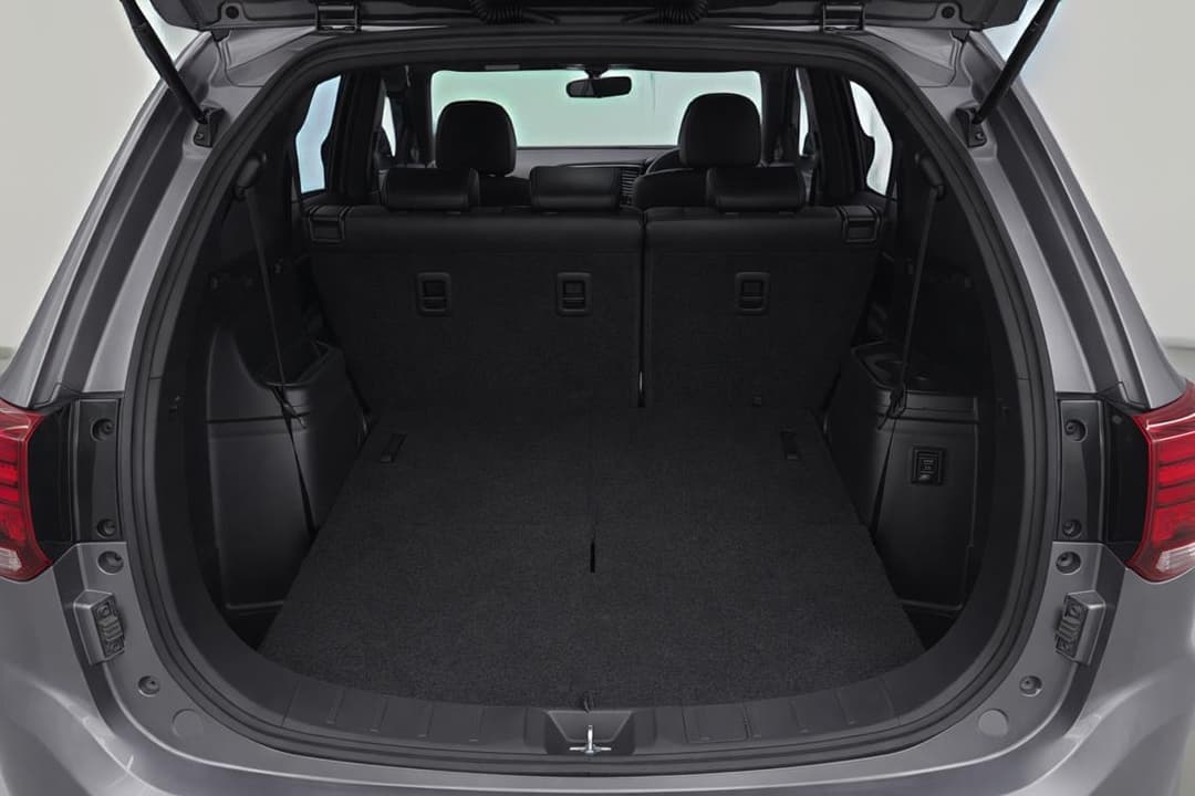 2018 Mitsubishi Outlander Black Edition 7 Seat (2WD), Automatic, 116580 km, Boot Inside View
