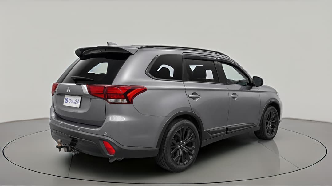 2018 Mitsubishi Outlander Black Edition 7 Seat (2WD), Automatic, 116580 km, Right Back Diagonal (45- Degree) View