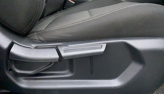 2019 Hyundai VENUE 1.0 Turbo GDI DCT SX+DT, Petrol, Automatic, 7,880 km, Driver Side Adjustment Panel