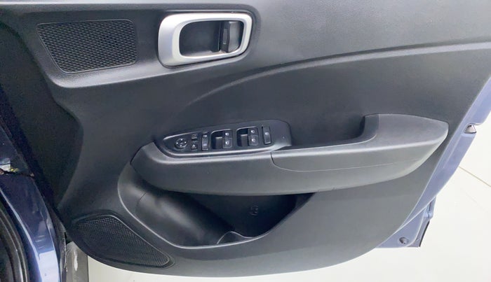2019 Hyundai VENUE 1.0 Turbo GDI DCT SX+DT, Petrol, Automatic, 7,880 km, Driver Side Door Panels Control