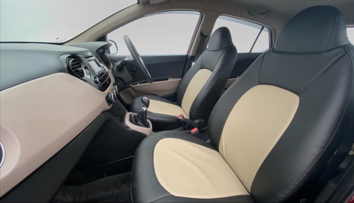2015 Hyundai Grand i10 SPORTS 1.2 VTVT, Petrol, Manual, 33,165 km, Right Side Front Door Cabin View