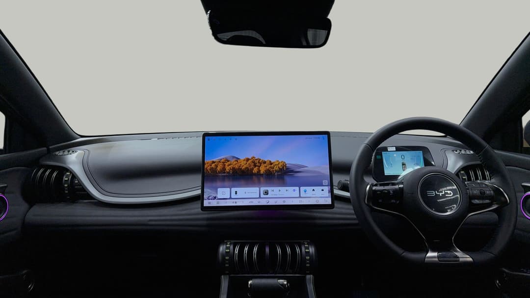 2025 Byd Atto 3 Extended Range Premium, Automatic, 6363 km, Dashboard View