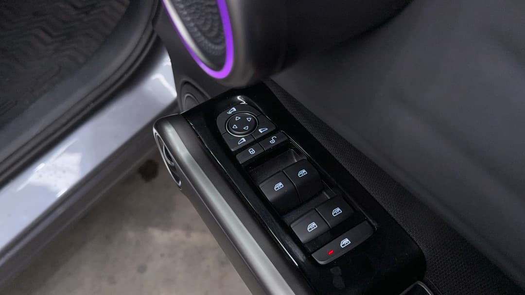 2025 Byd Atto 3 Extended Range Premium, Automatic, 6363 km, Drivers Side Door Panel Controls