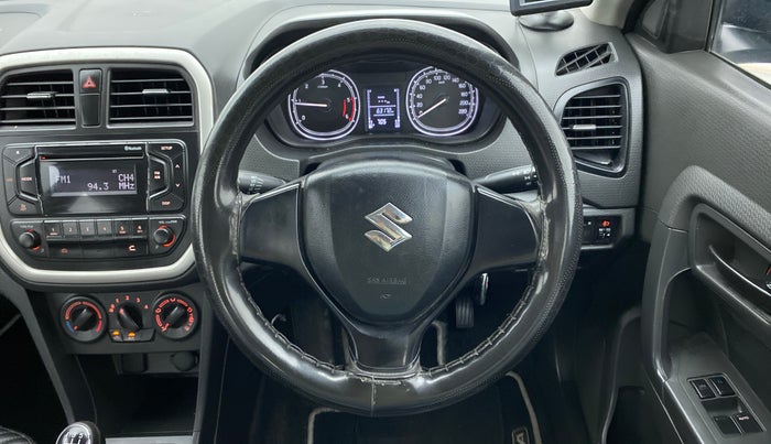 2017 Maruti Vitara Brezza LDI (O), Diesel, Manual, 63,172 km, Steering Wheel Close Up